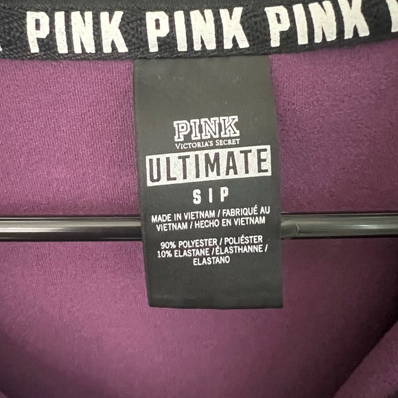 Victoria’s Secret PINK athletic top - Picture 3 of 5